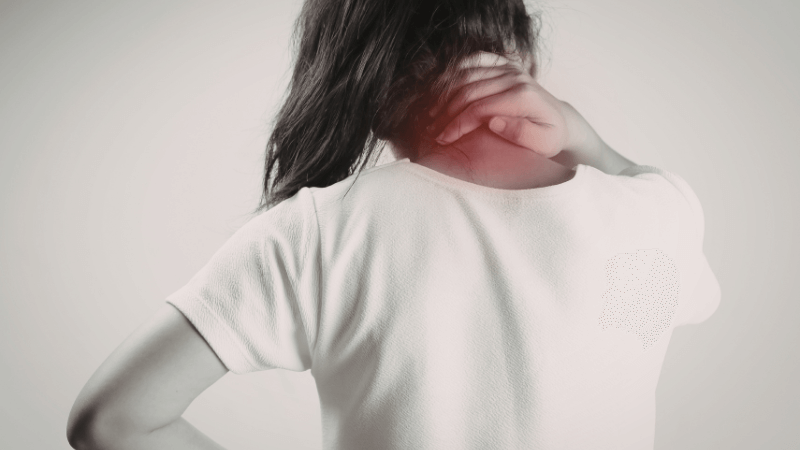 首や肩の不調が、なぜ全身のつらさにつながるのか